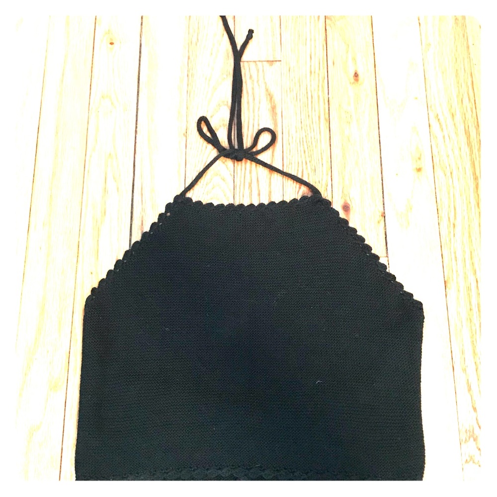 Knitted halter crop top